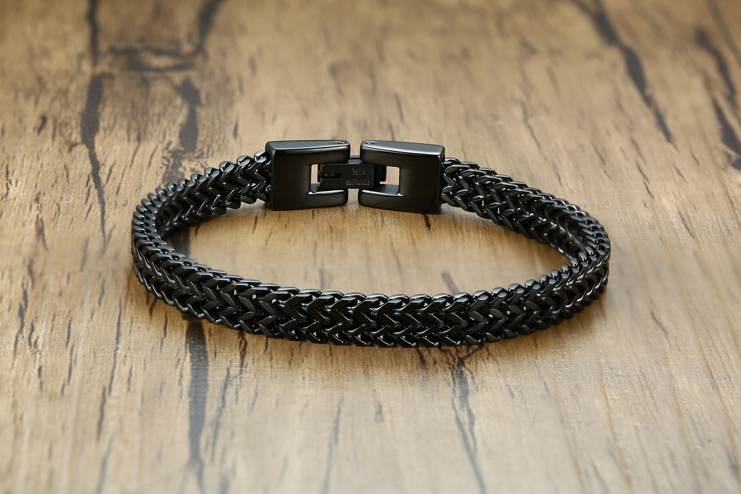 Modernes Edelstahl-Armband mit geometrischem Design-Schwarz